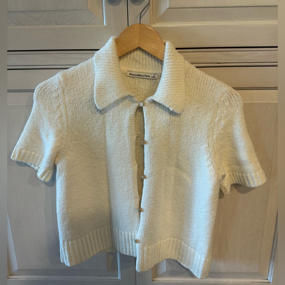 Abercrombie & Fitch Ivory Knit Cardigan